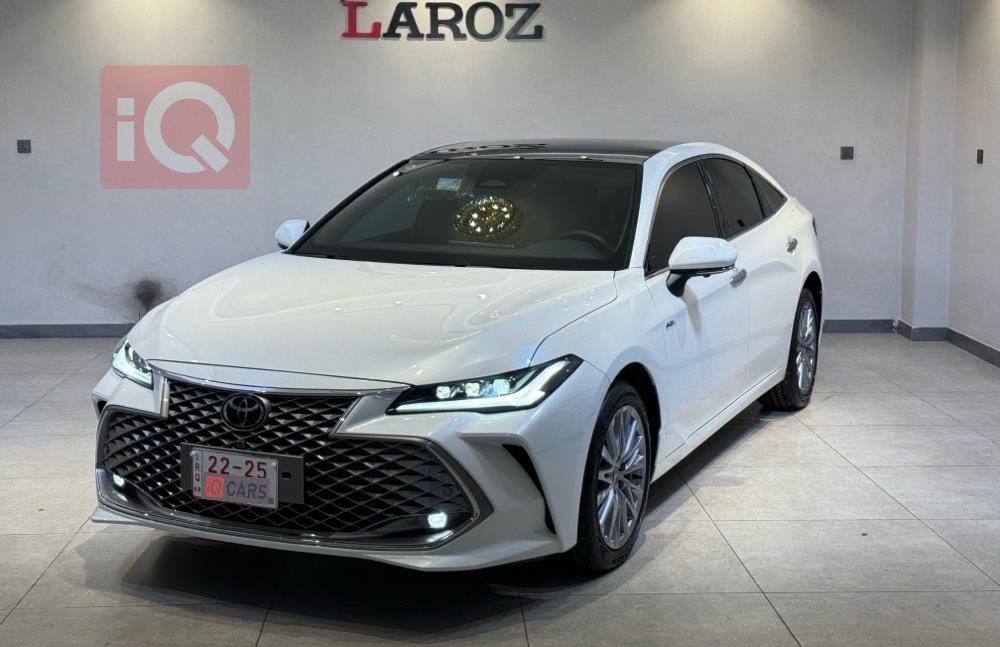 تويوتا أفالون